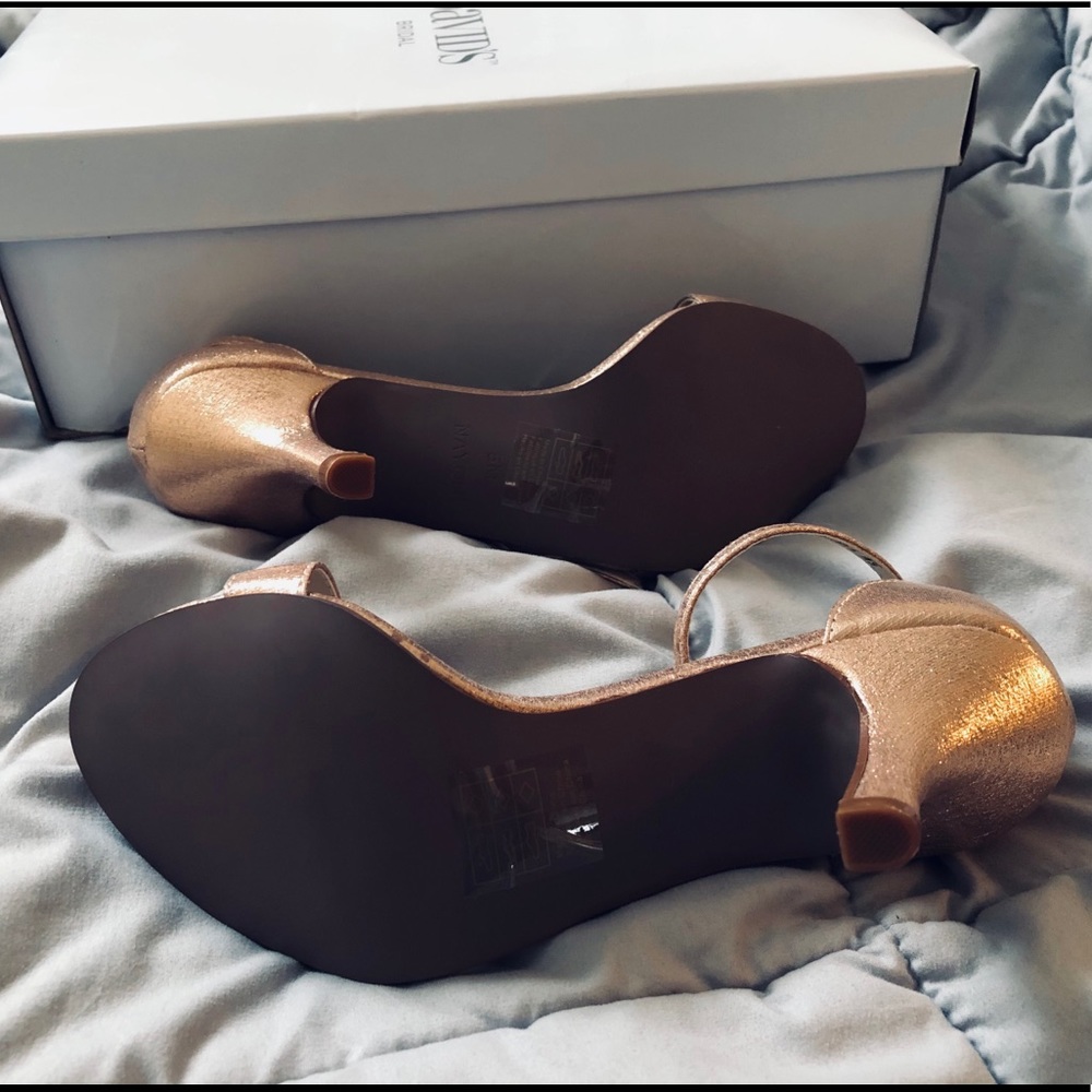 David’s Bridal Rose Gold Heels - Picture 4 of 4